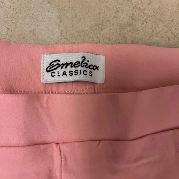 Pink capris - Picture 3 of 4